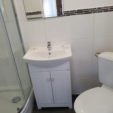 فندق Haus Baron 5 3*